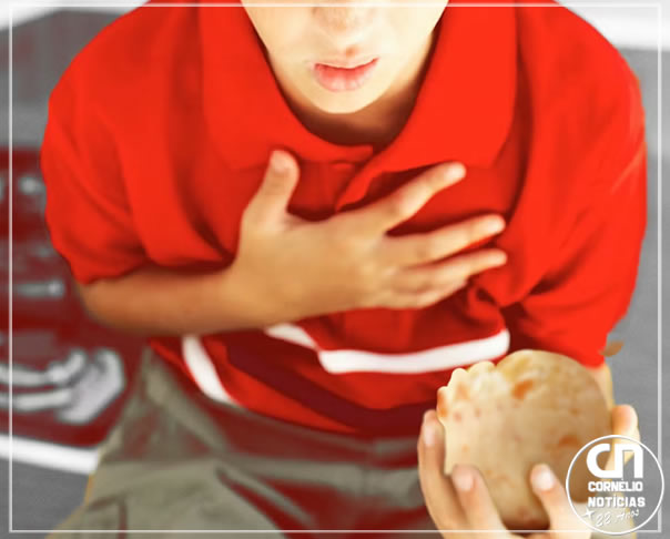 Criança morre após se engasgar com pão de queijo em colégio de Londrina