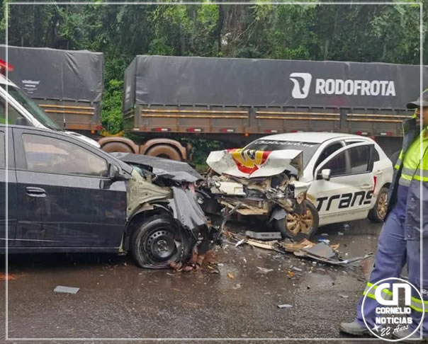 Acidente deixa quatro feridos entre S. A. da Platina e Jacarezinho