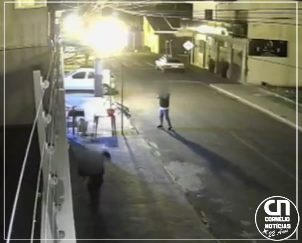 Três pessoas são assassinadas a tiros em bar no Paraná