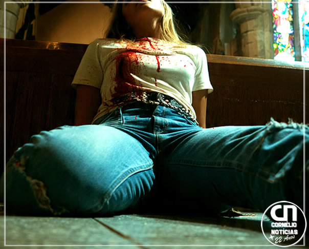 Mulher de 28 anos é morta a facadas pelo companheiro dentro de igreja