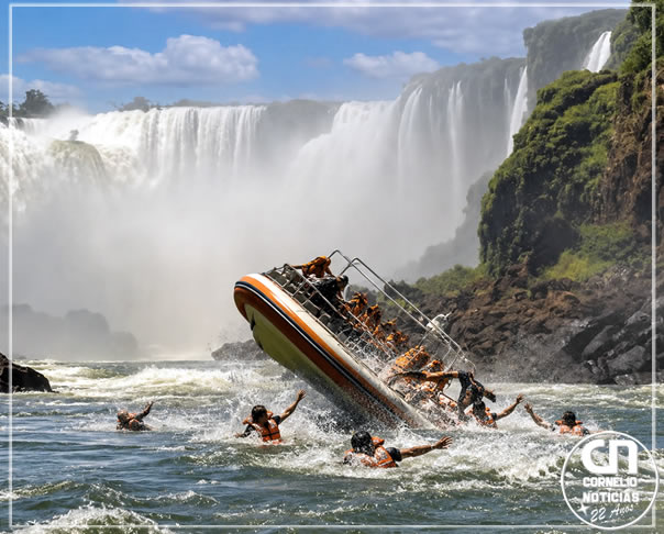 Barco com grupo vira em Foz Iguaçu e uma pessoa morre